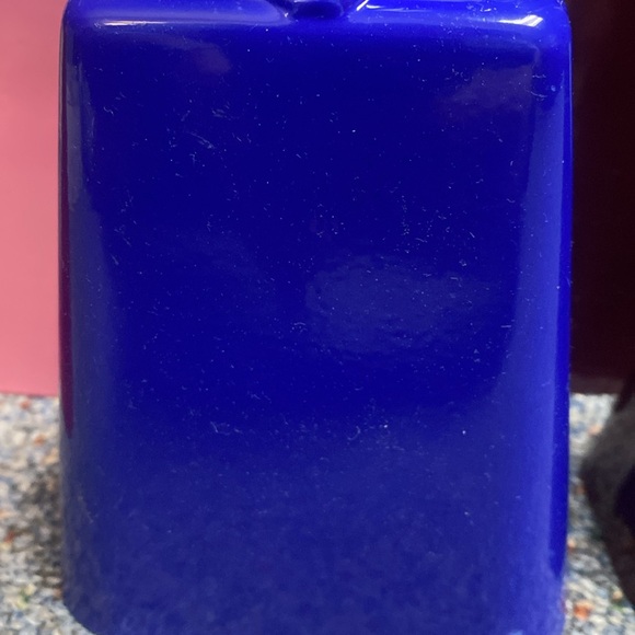 10 in. Cow bells, Bully Bells, Noise makers, Sporting Event Cheering bell - Picture 7 of 9